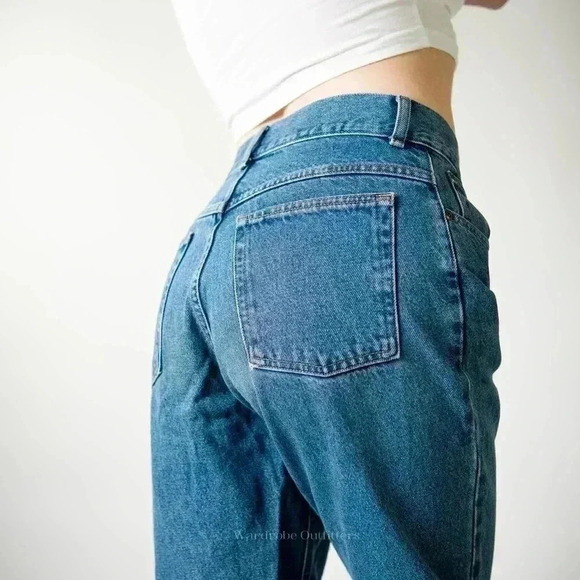 Vintage L.L. Bean Original Fit Mom Jeans - Picture 2 of 9